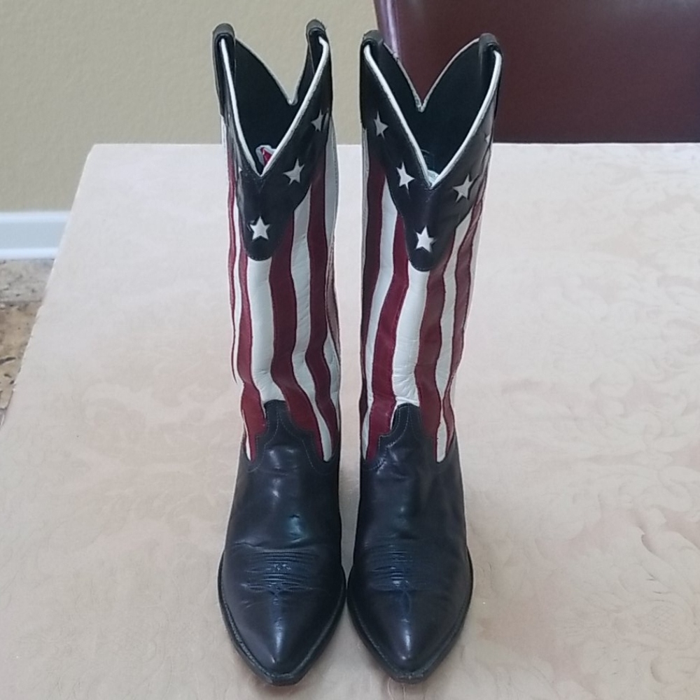 VINTAGE Womens Code West Cowboy Boots 8